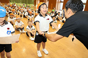 運動会の表彰式　　年長組