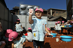 泡遊びたのしかったね　ひよこ