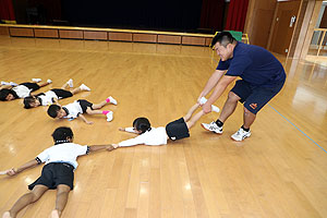 体操教室　鉄棒頑張りました　　さくら