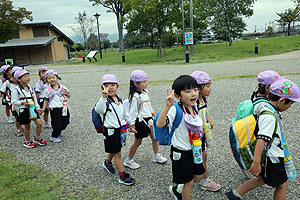 東員町中部公園遠足 　年中　 NO.1