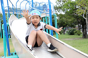 東員町中部公園遠足 　年中　 NO.1