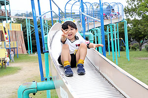 東員町中部公園遠足 　年中　 NO.1