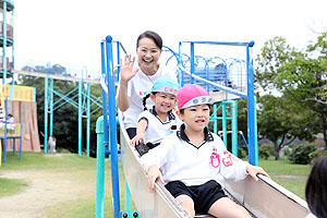 東員町中部公園遠足 　年中　 NO.1