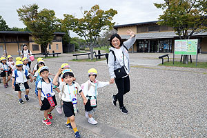 東員町中部公園遠足 　年中　 NO.1