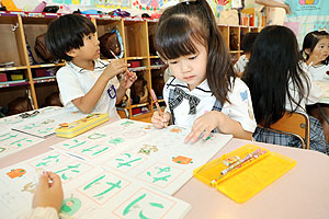 習字教室がありました　年長組