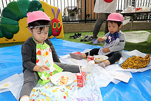 ハロウィンお菓子探し！　ハロウィンランチ！　ひよこ