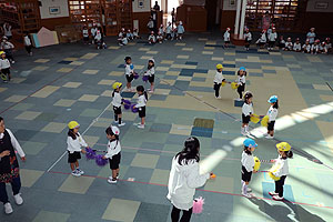 リズムフェスティバル園内予行　年中Bチーム