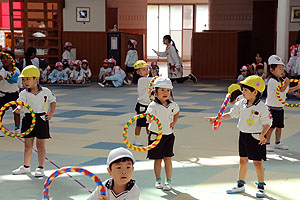 リズムフェスティバル園内予行　年中Bチーム