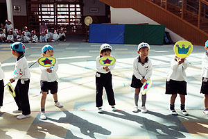 リズムフェスティバル園内予行　年中Bチーム