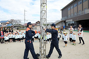 避難訓練　ー消防車がやってきたー　　NO.2