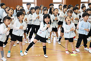 歌・カスタの予行が行われました　年長組