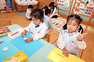 大きなバースデーケーキ　うさぎ