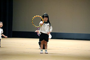 文化会館でリズム予行　年中Aチーム(ばら・すみれ）