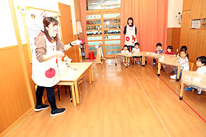 ケーキの制作　ひよこ