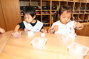 ケーキの制作　ひよこ