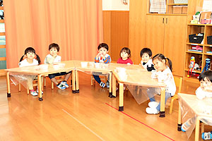 ケーキの制作　ひよこ