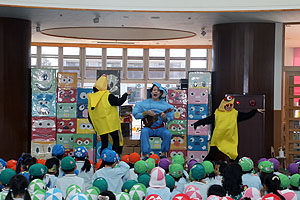 11月生まれの誕生会　　ウクレレコンサート　NO.2