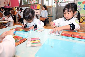 リズムフェスティバルの招待状　ぱんだ・ことり・きりん