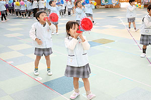 リズムフェスティバルの活動　年中Bチーム