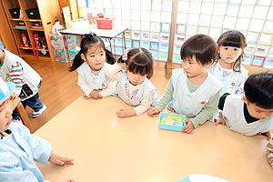 お店屋さんごっこ　ひよこ・こあら・きりん