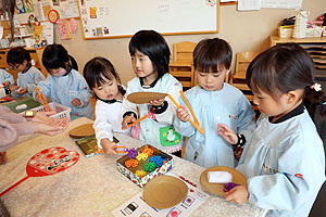 お餅やさんごっこ　ことり