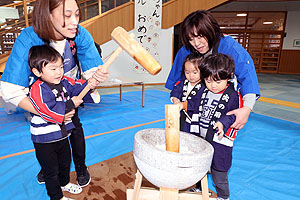 もちつき大会　うさぎ・りす・ことり ・あひる