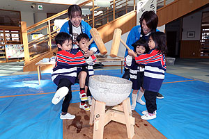 もちつき大会　うさぎ・りす・ことり ・あひる