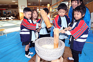 もちつき大会　うさぎ・りす・ことり ・あひる