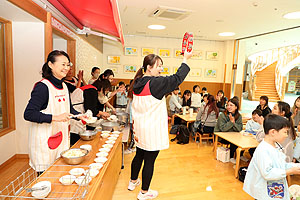 給食参観　給食試食会　A