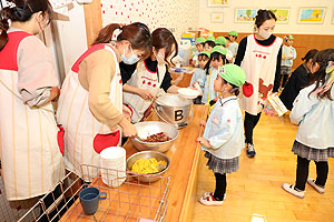 給食参観　給食試食会　B