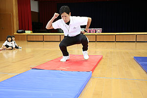 体操教室 ー　跳び箱ー　うさぎ