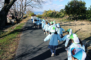 お散歩楽しかったね　こあら・ことり