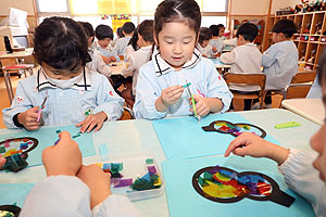 雪だるまの制作　ひまわり