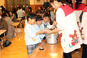 給食参観　給食試食会　C