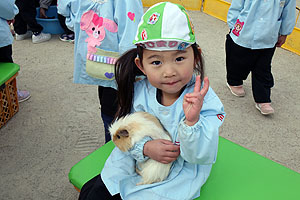 ふれあい動物園　たのしかったね　年少組