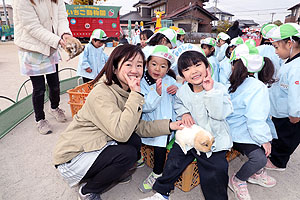 ふれあい動物園　たのしかったね　年少組