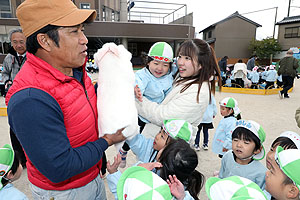 ふれあい動物園　たのしかったね　年少組