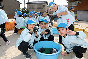 ふれあい動物園　たのしかったね　年長組