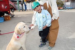 ふれあい動物園　たのしかったね　年長組