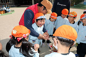 ふれあい動物園　たのしかったね　年長組