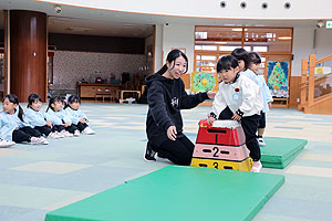 体操教室 　ー跳び箱ー　こあら