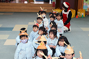 クリスマスプレゼント運びリレー・ことり・りす