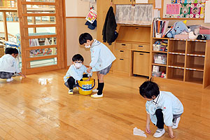 大掃除をしました　うさぎ・たんぽぽ・B・E