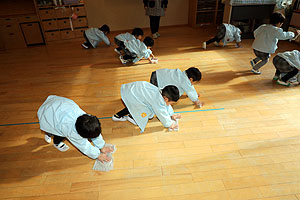 大掃除をしました　うさぎ・たんぽぽ・B・E