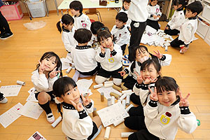 タワー作り対決　ひまわり・ばら