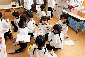 タワー作り対決　ひまわり・ばら
