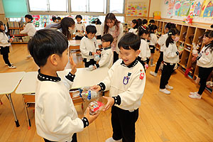 プレゼント交換会　Ｃ
