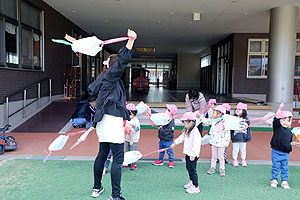 凧あげ　楽しかったね　ひよこ
