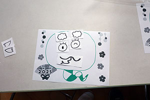 書き初め大会・福笑い　A