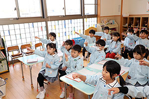 書初め大会　がんばりました　年長組　NO.2